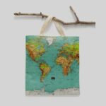 ساک خرید پارچه ای طرح نقشه جهان سبز آبی شارپ مپگرد