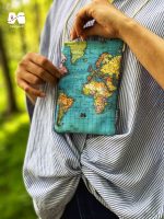 کیف مدارک گردنی مخفی طرح نقشه جهان سبز آبی