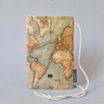 کیف پاسپورت گردنی مخفی طرح نقشه جهان سبز