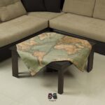 رومیزی مربع طرح نقشه جهان سبز