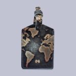 تگ چمدان طرح نقشه جهان قهوه ای مپگرد