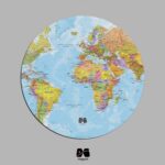 زیر لیوانی چوبی طرح نقشه جهان آبی