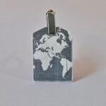 تگ چمدان طرح نقشه جهان پول